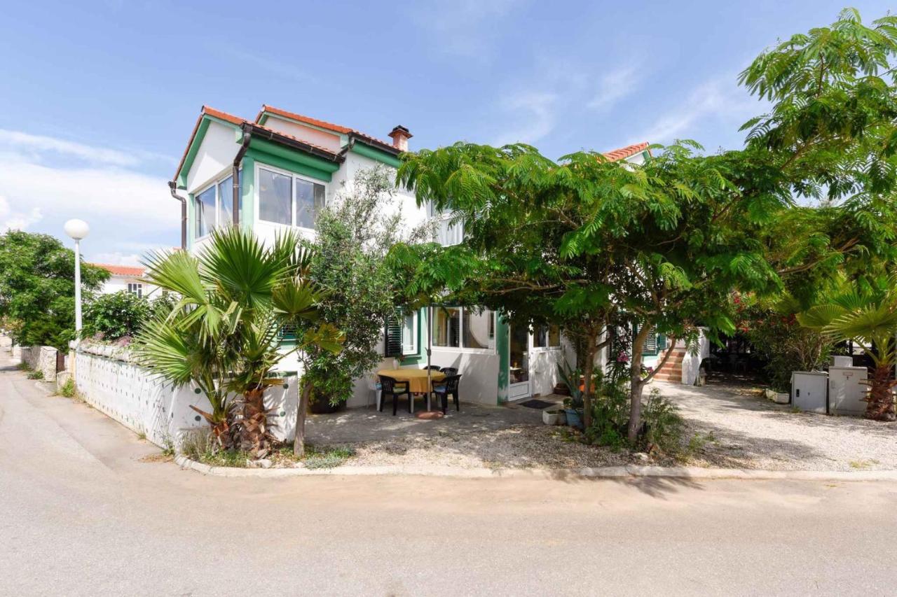 Apartments In Vir/Insel Vir 34750 المظهر الخارجي الصورة