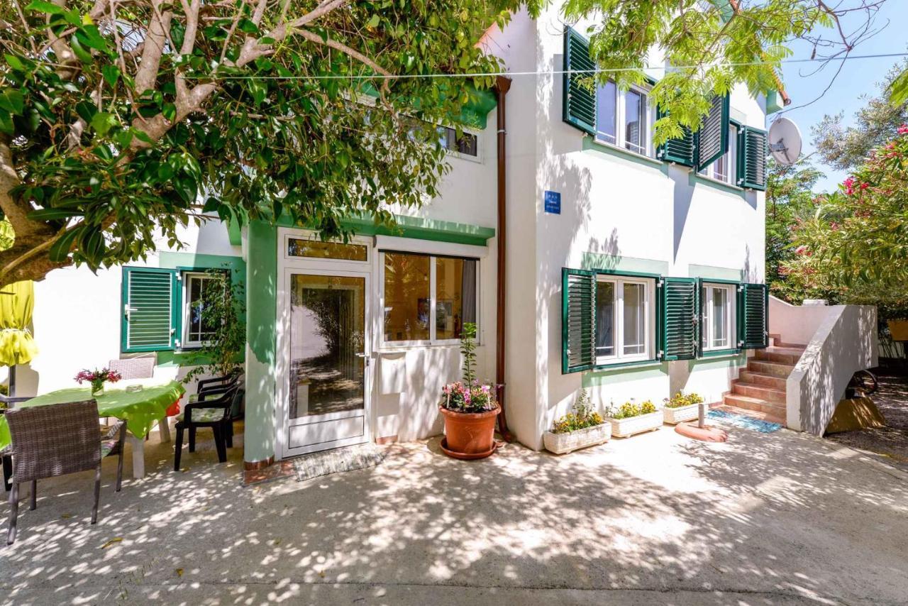 Apartments In Vir/Insel Vir 34750 المظهر الخارجي الصورة